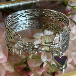 Bracelete Coração Trançado