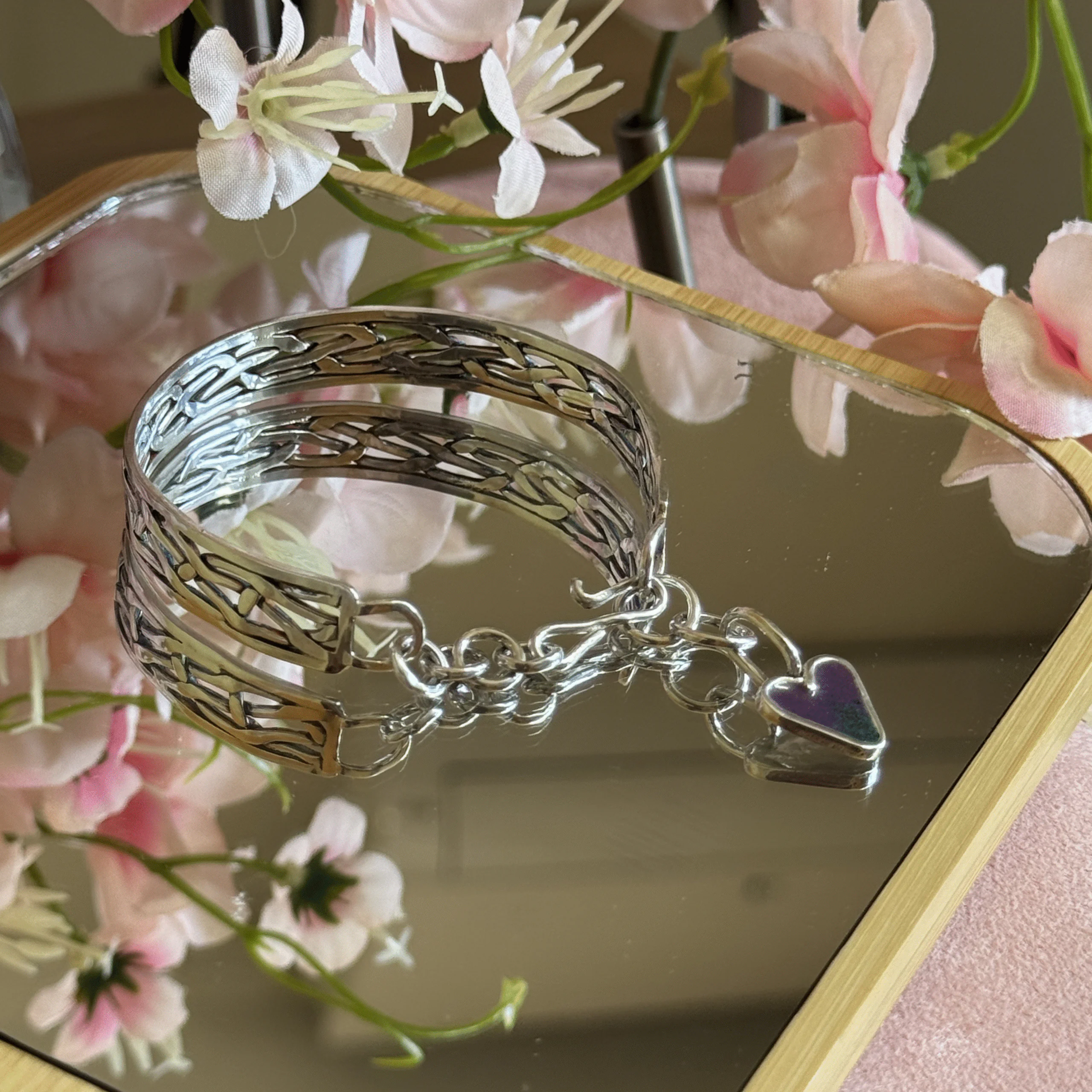 Bracelete Coração Trançado - Imagem 2